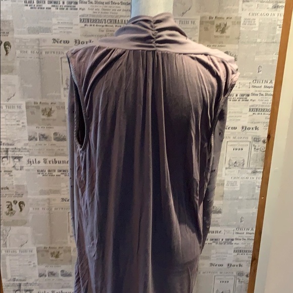 Cross Front Shirt - Picture 4 of 4